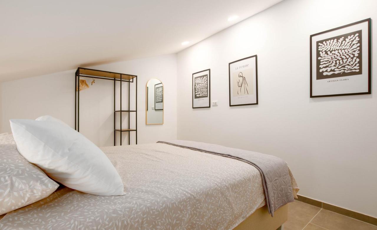Apartment Eros Šišan Exteriör bild